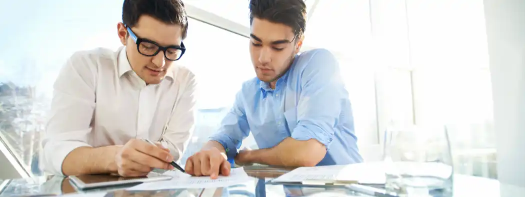 Guide To Technical Indicators: Types And Which To Use