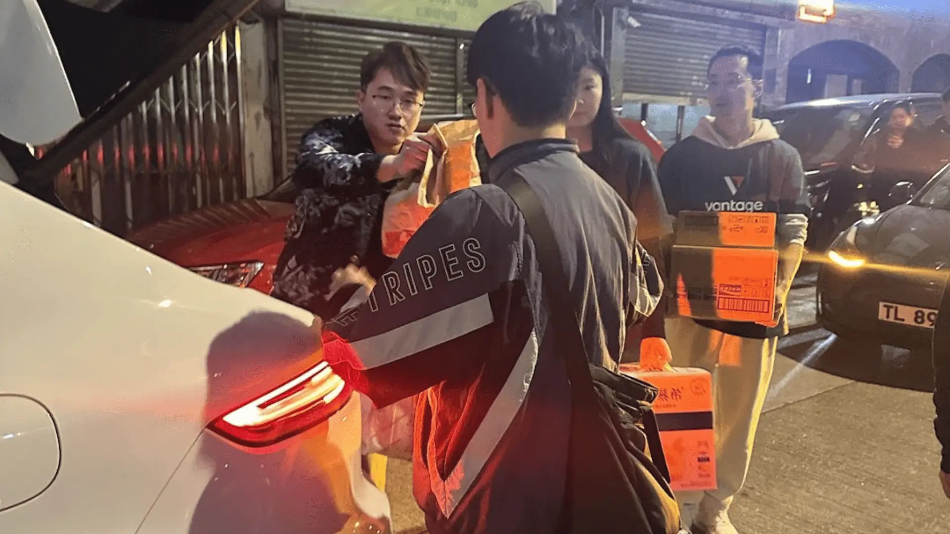 Quỹ Vantage Foundation quyên góp 1 triệu HKD để hỗ trợ các nỗ lực cứu trợ và phục hồi sau vụ cháy Tai Po