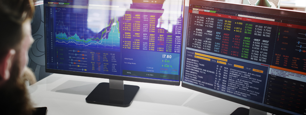 S&P 500 and Dow hit record highs, Tech still lags